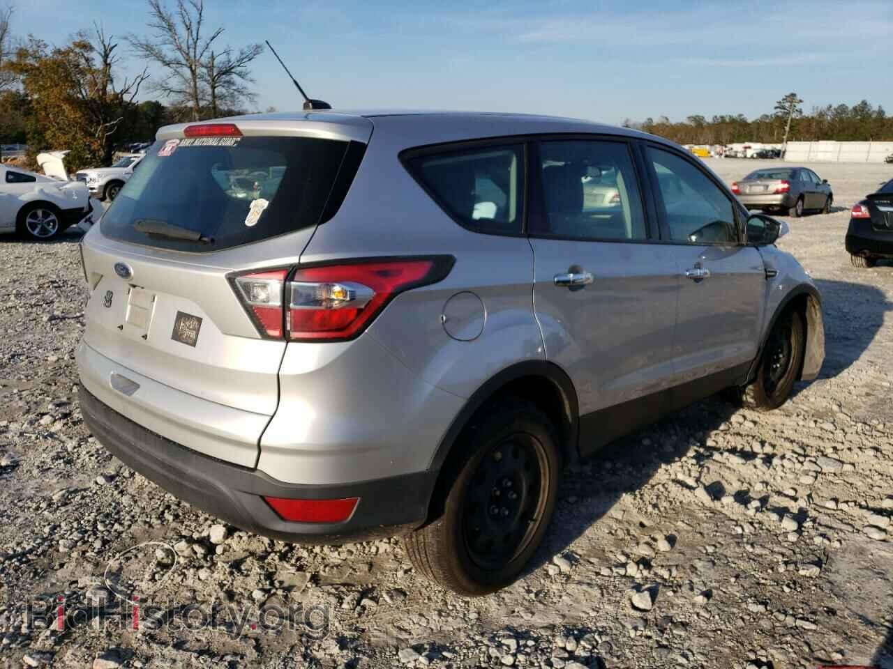 2017 FORD ESCAPE - VIN: 1FMCU0F78HUB45454 - Фото 3