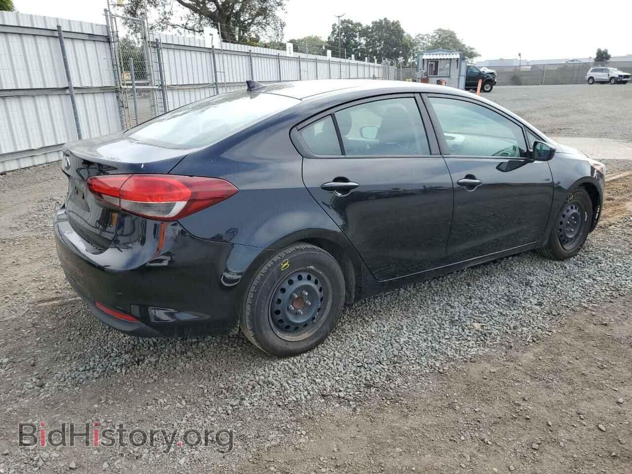 2017 KIA FORTE - VIN: 3KPFL4A7XHE084142 - Фото 3