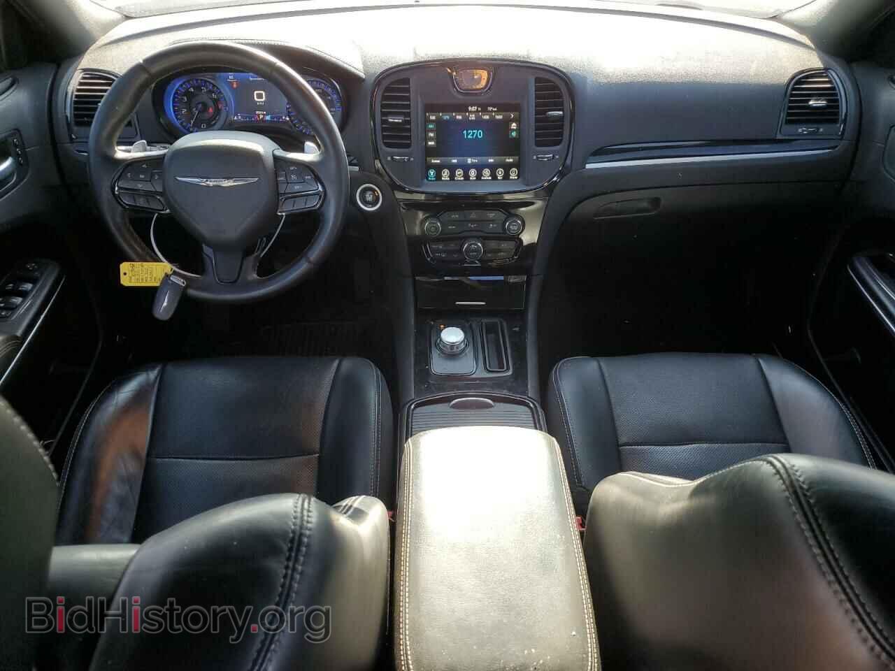 2017 CHRYSLER 300 - VIN: 2C3CCAGG2HH534951 - Фото 8