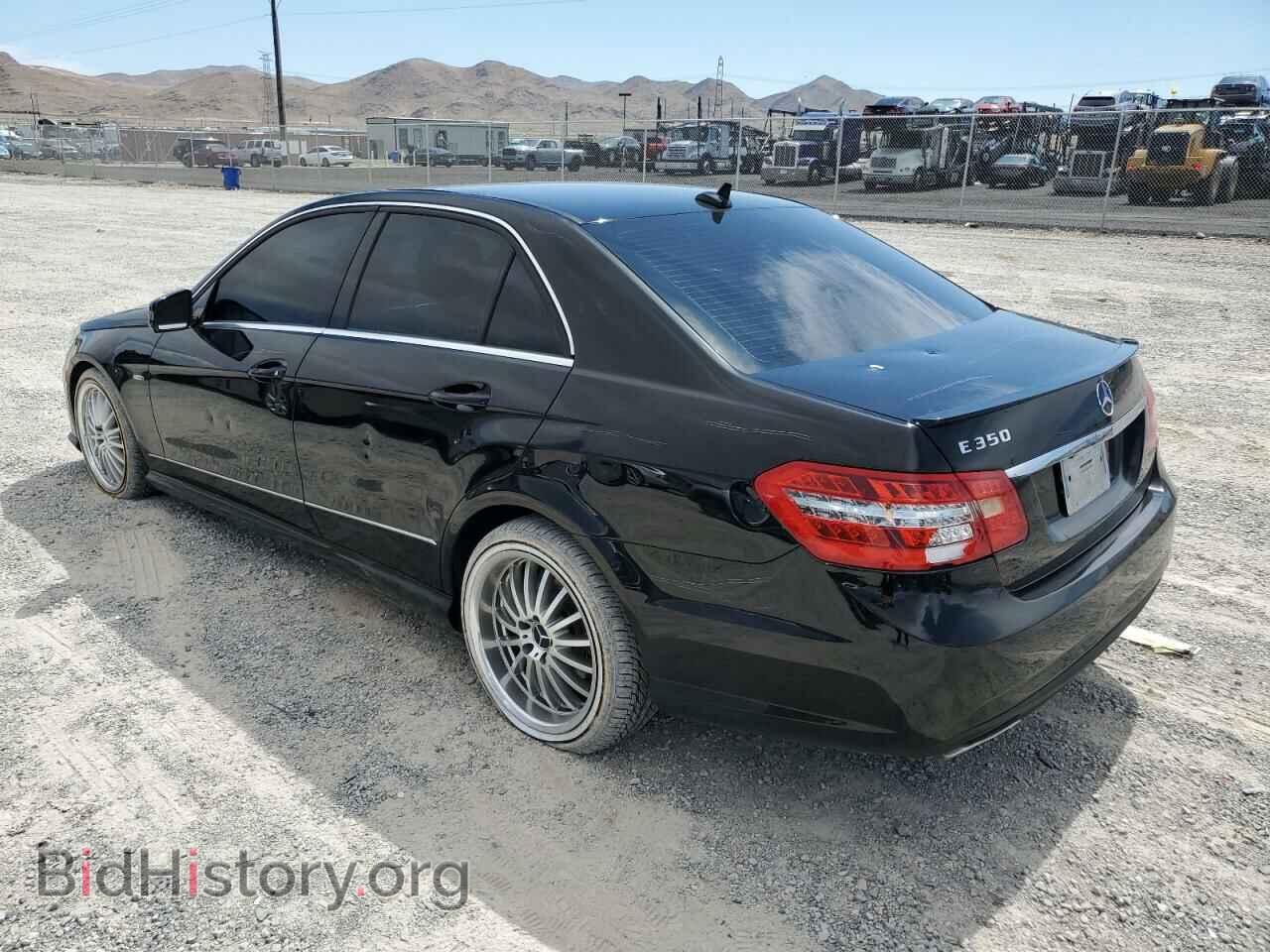 2012 MERCEDES-BENZ E-CLASS - VIN: WDDHF5KB5CA573560 - Фото 2