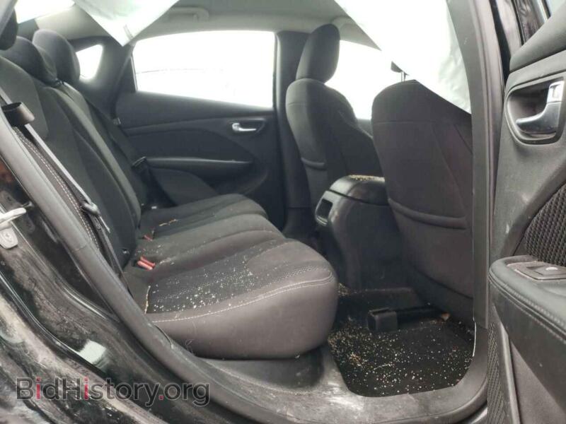 2014 Dodge DART (VIN 1C3CDFBB9ED672002) — photo 6 of 10