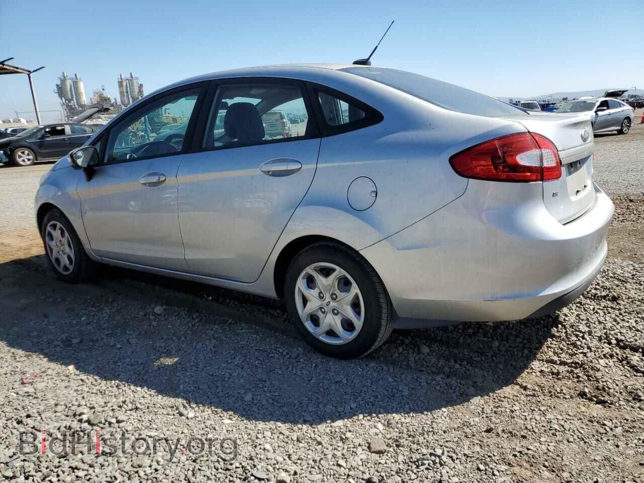2013 FORD FIESTA - VIN: 3FADP4BJ2DM177538 - Фото 2
