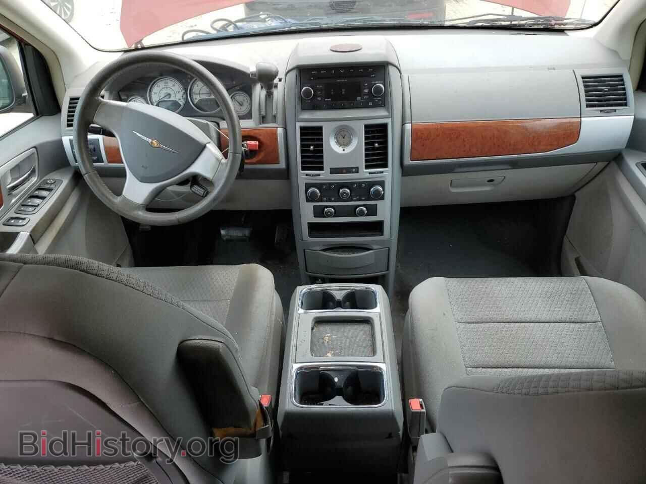 2009 CHRYSLER MINIVAN - VIN: 2A8HR54199R625274 - Фото 8