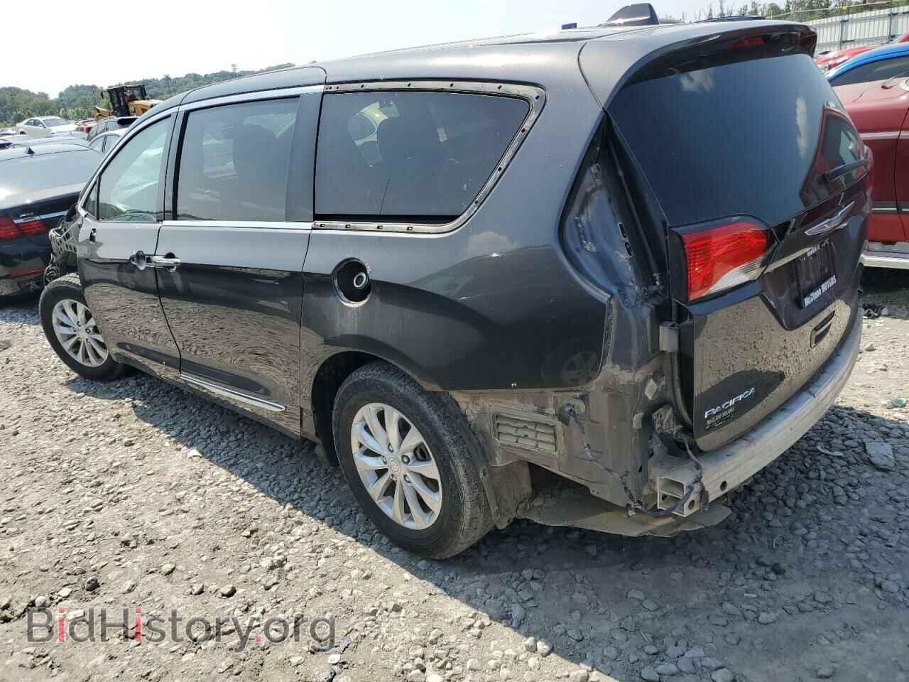 2017 CHRYSLER PACIFICA - VIN: 2C4RC1BG7HR795290 - Photo 2