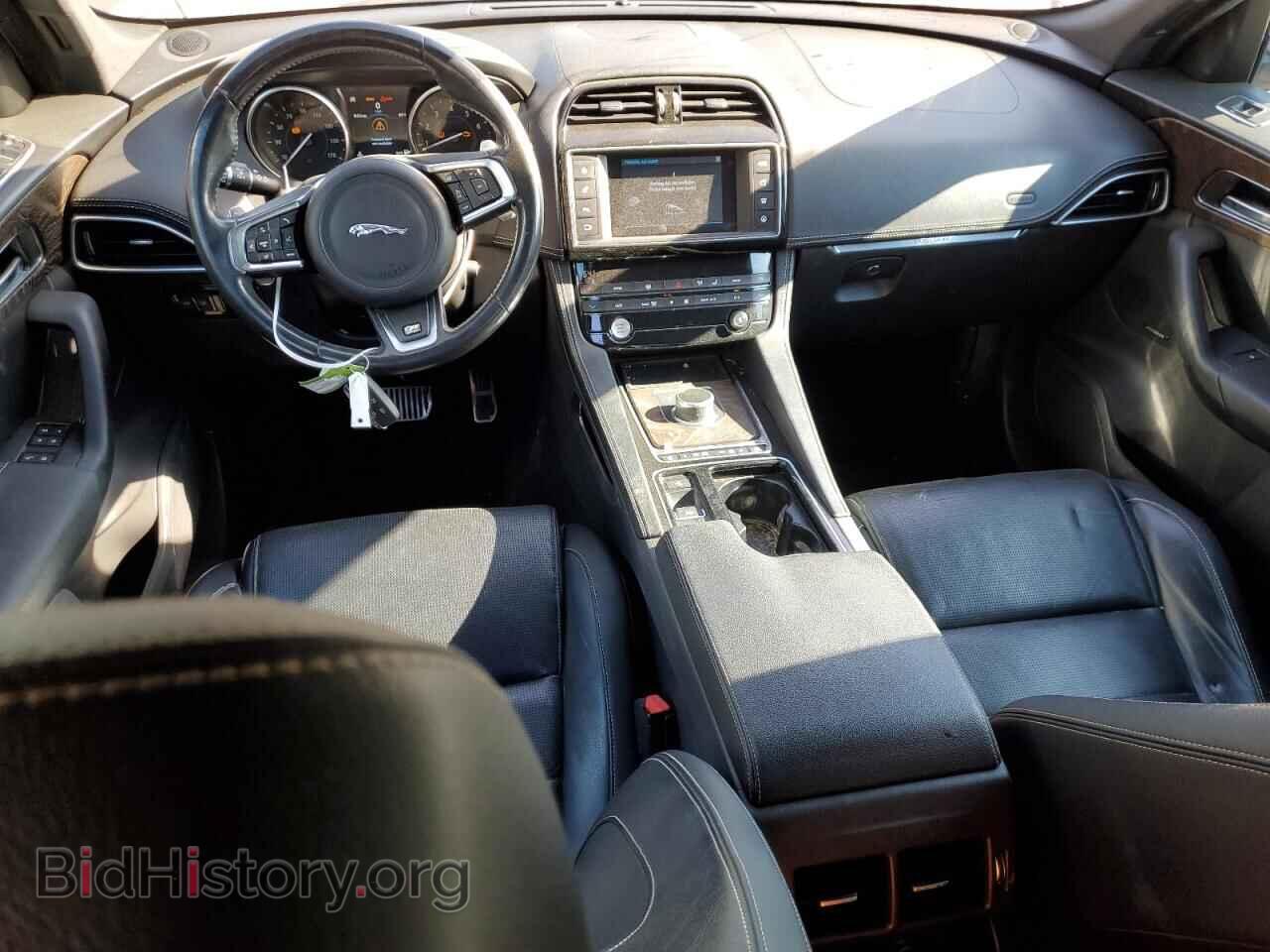 2018 JAGUAR F-PACE - VIN: SADCL2EV8JA262532 - Фото 8