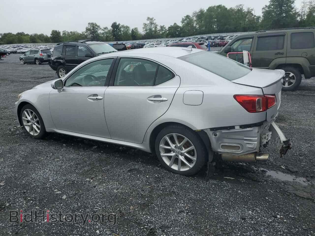 2011 LEXUS IS - VIN: JTHCF5C24B5048725 - Photo 2
