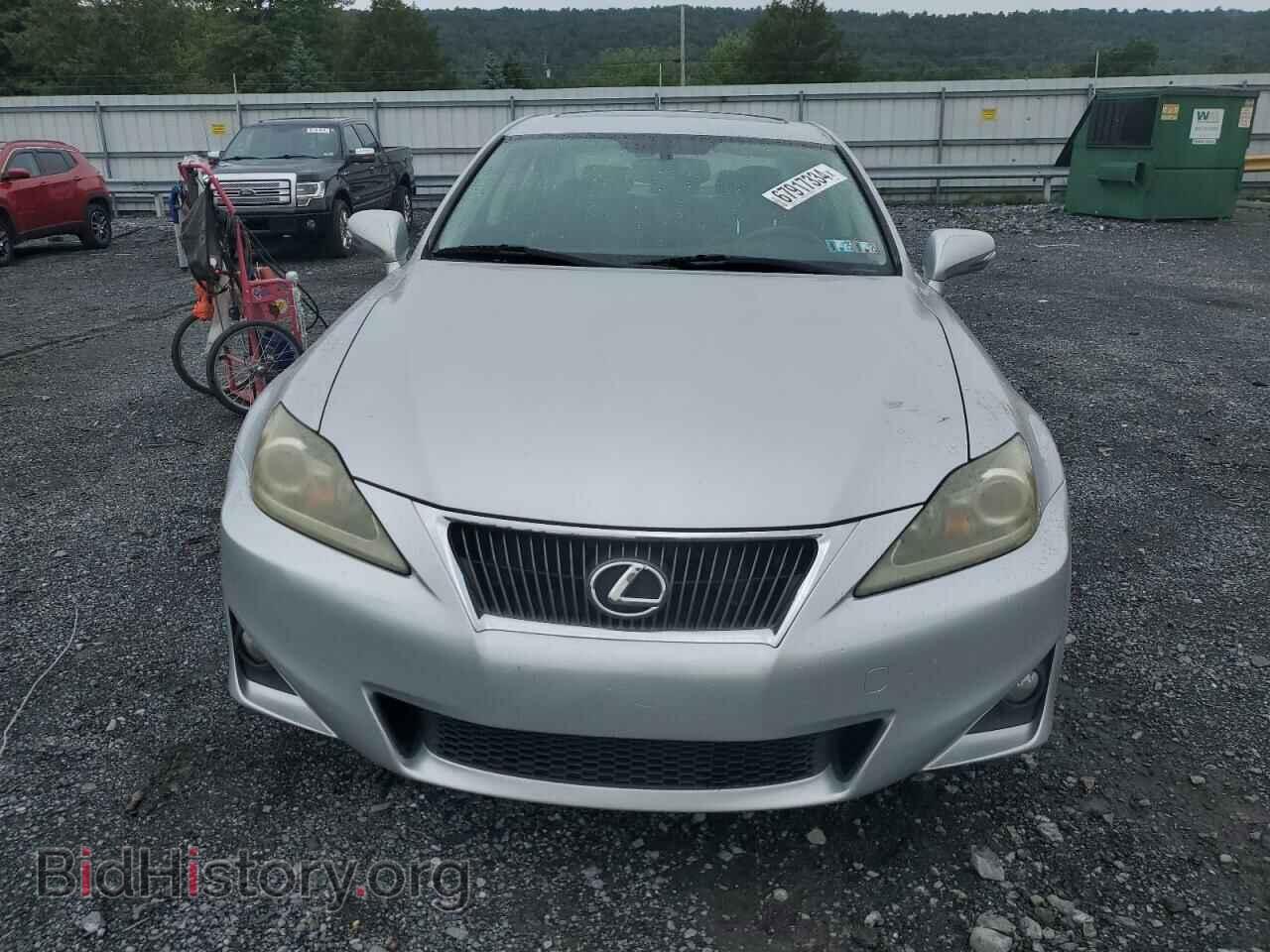2011 LEXUS IS - VIN: JTHCF5C24B5048725 - Photo 5