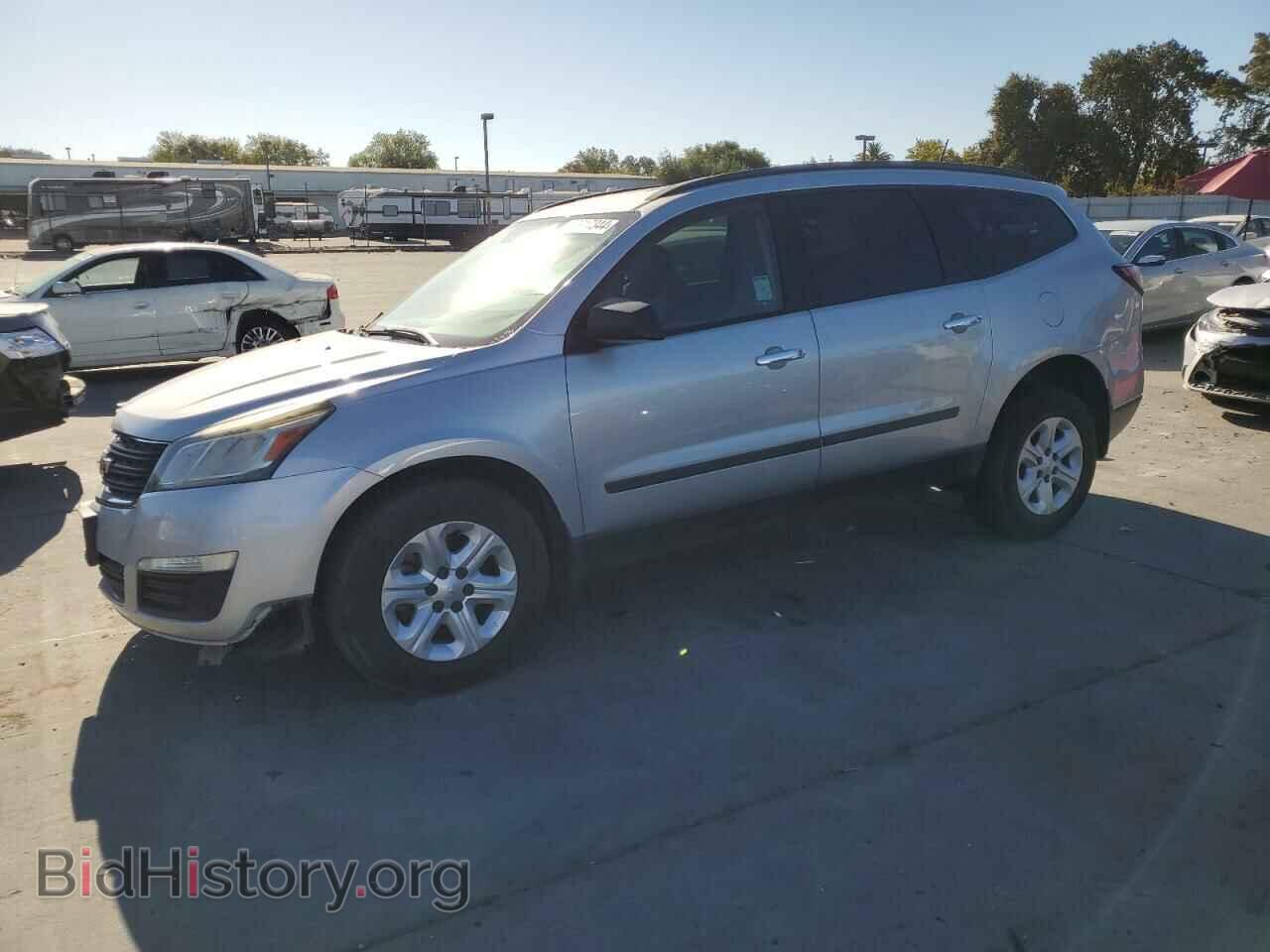 Фотография 1GNKVFKD2HJ113992 - CHEVROLET TRAVERSE 2017