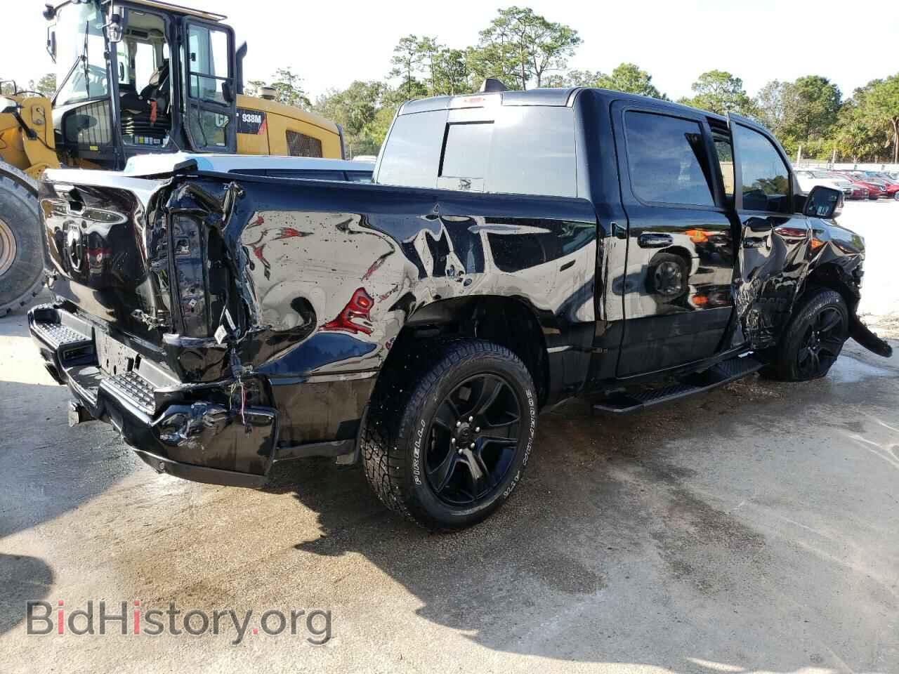 2020 RAM 1500 - VIN: 1C6SRFFT8LN128245 - Фото 3