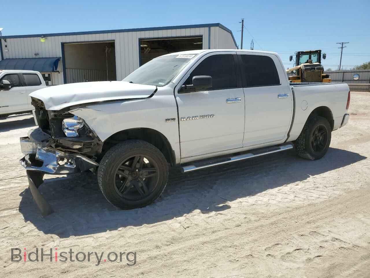 Photo 1D7RV1CT1BS700661 - DODGE All Models 2011