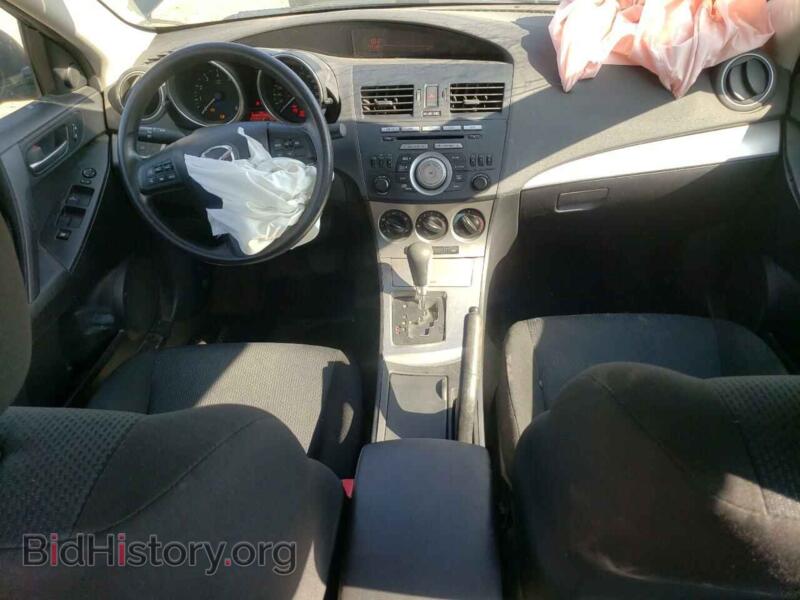 2011 Mazda 3 (VIN JM1BL1VF5B1473473) — photo 8 of 13