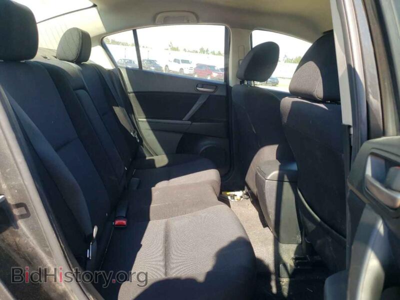 2011 Mazda 3 (VIN JM1BL1VF5B1473473) — photo 10 of 13