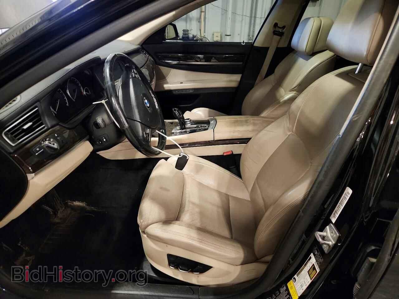 2011 BMW 7 SERIES - VIN: WBAKC8C55BC433883 - Photo 7