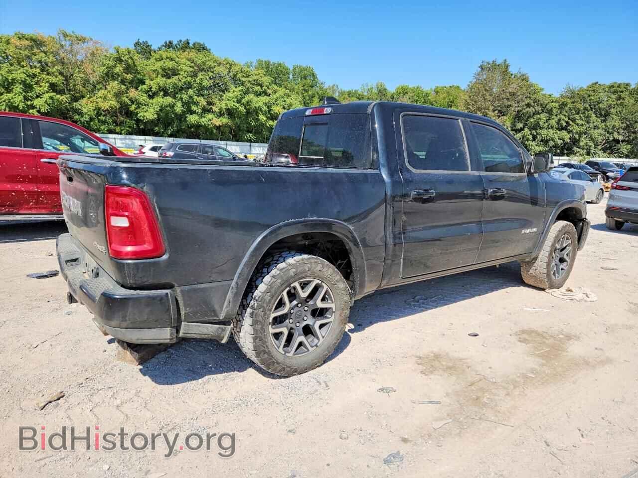 2025 RAM 1500 - VIN: 1C6SRFJP0SN585317 - Фото 3