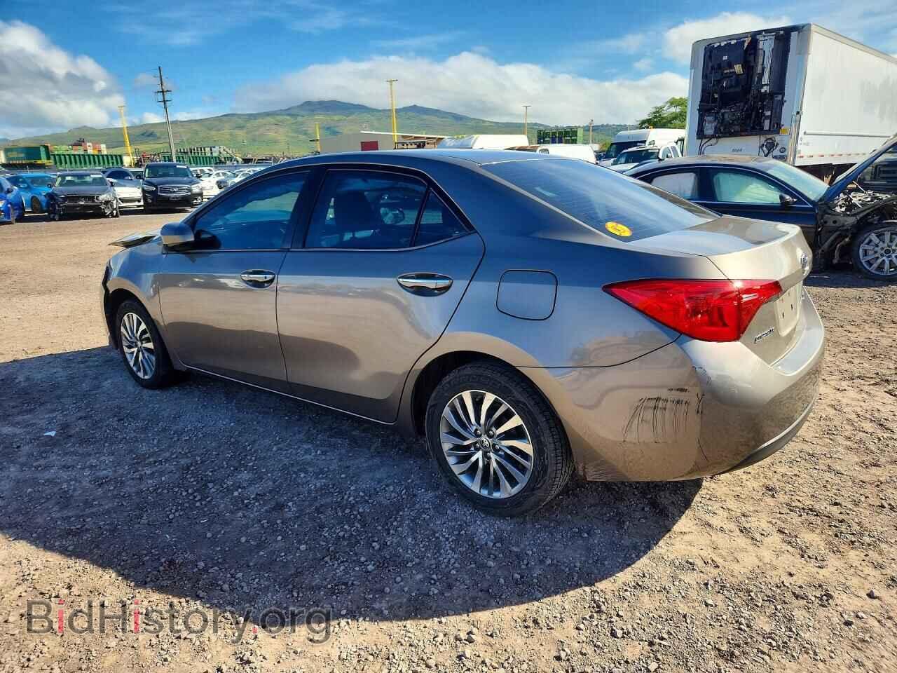 2018 TOYOTA COROLLA - VIN: 5YFBURHE6JP825632 - Фото 2