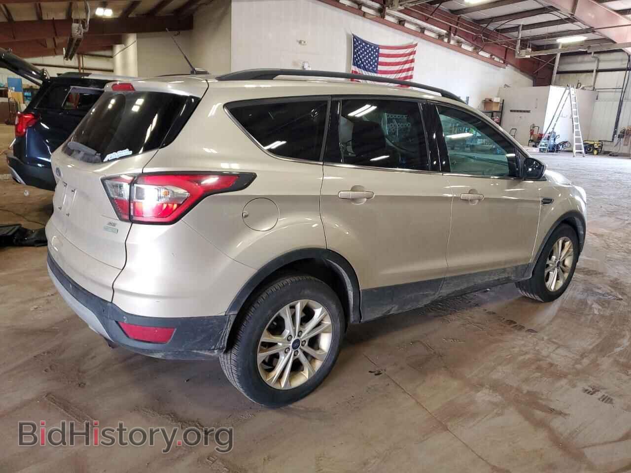 2017 FORD ESCAPE - VIN: 1FMCU0GD4HUB54396 - Фото 3