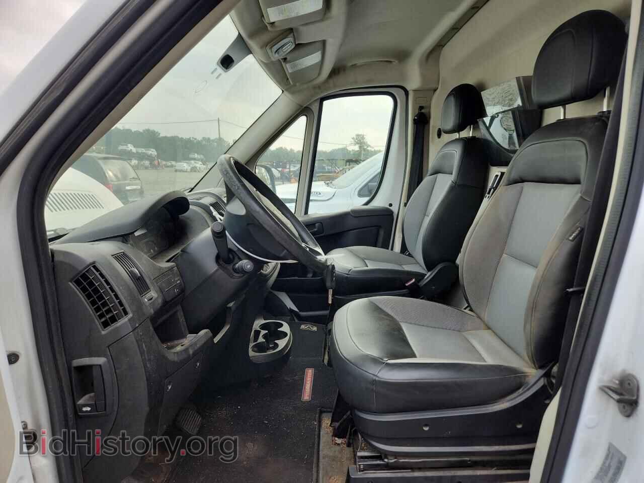 2017 RAM All Models - VIN: 3C6TRVBG8HE512304 - Photo 7