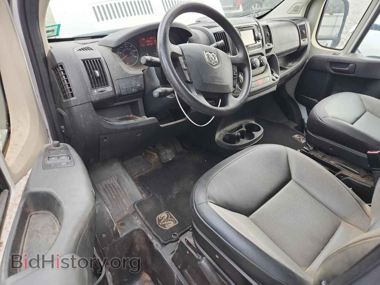 2017 RAM All Models - VIN: 3C6TRVBG8HE512304 - Photo 8