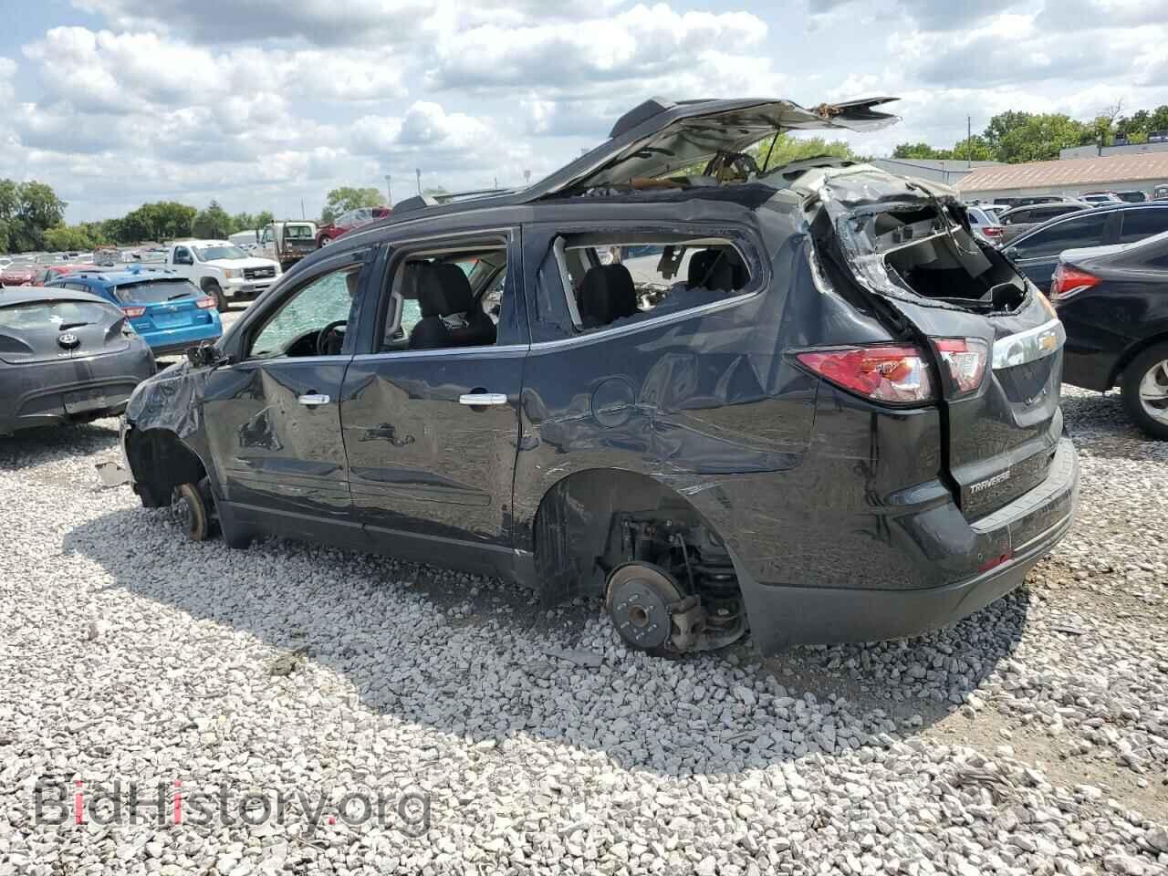 2017 CHEVROLET TRAVERSE - VIN: 1GNKRGKD4HJ319017 - Фото 2