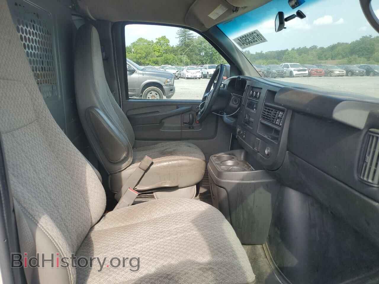 2015 GMC SAVANA - VIN: 1GTW7FCF3F1907062 - Фото 10