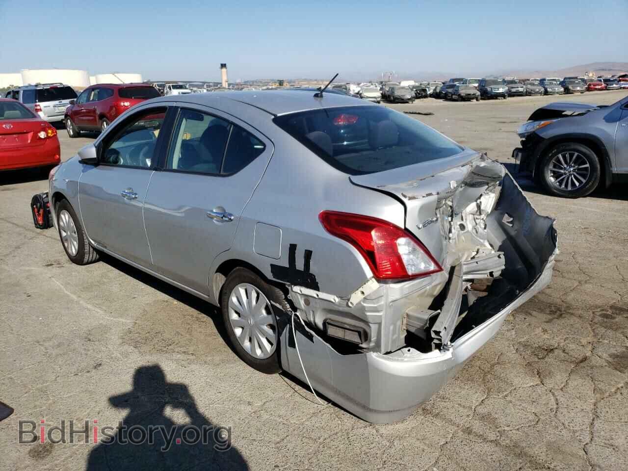2016 NISSAN VERSA - VIN: 3N1CN7AP8GL819681 - Фото 2