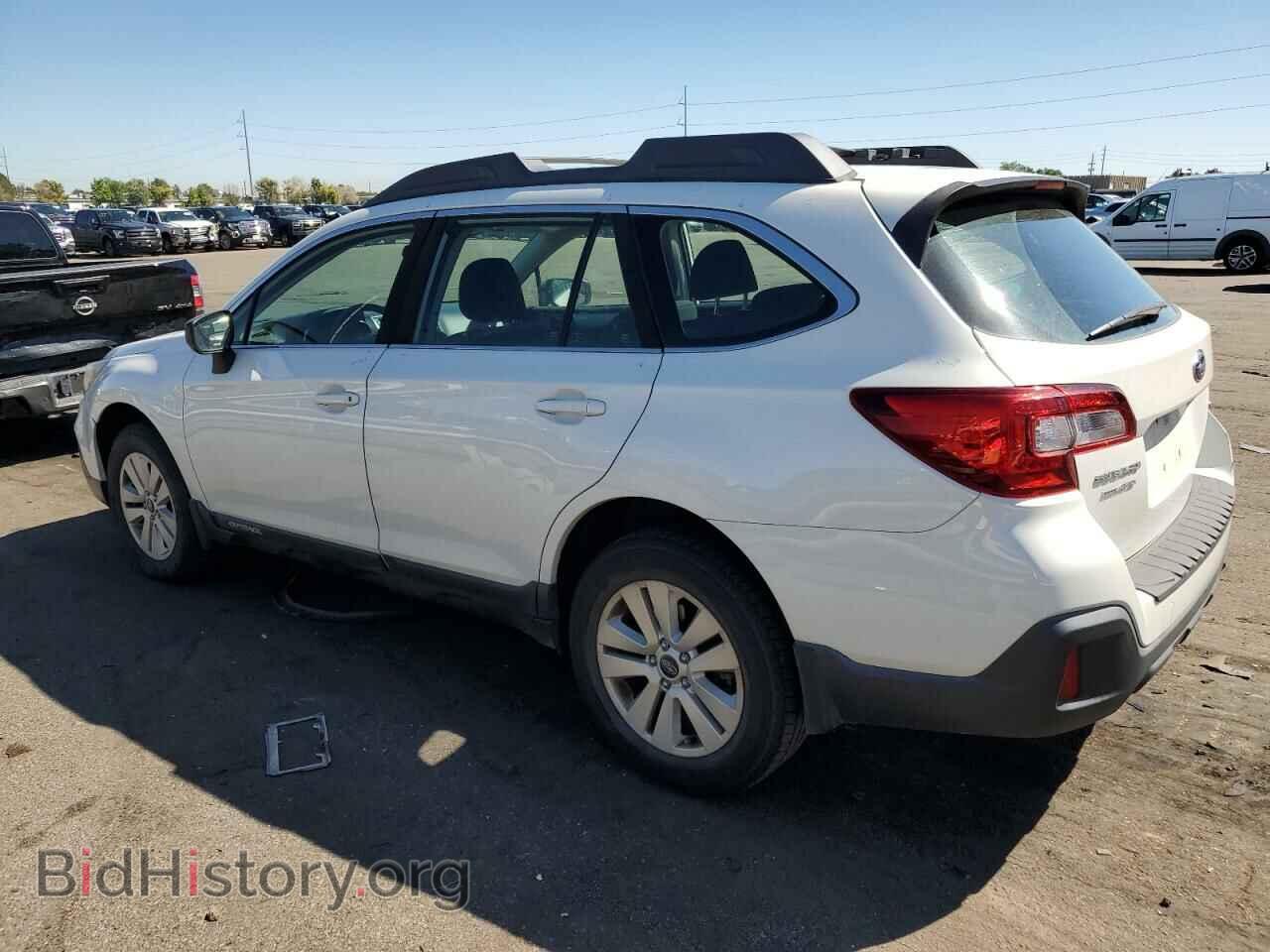 2018 SUBARU OUTBACK - VIN: 4S4BSAAC5J3252677 - Фото 2