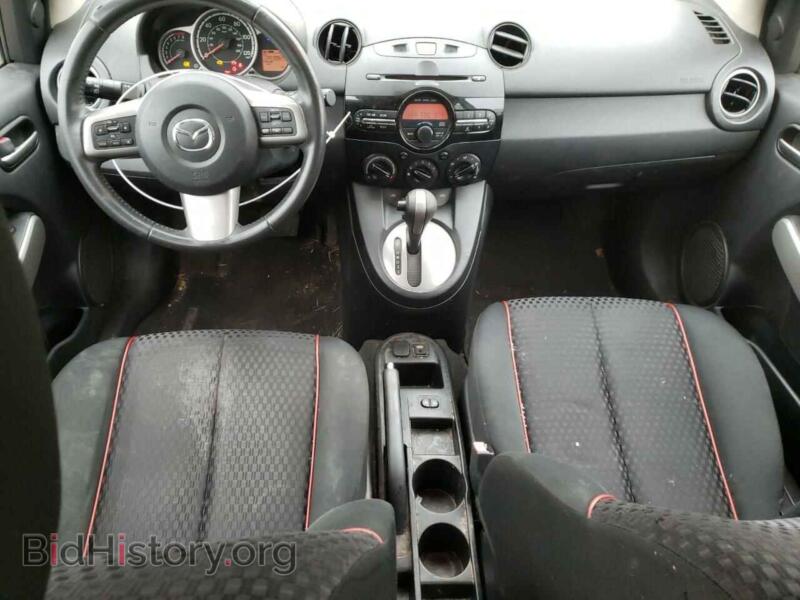 2013 Mazda 2 (VIN JM1DE1LY9D0160295) — фото 8 из 12