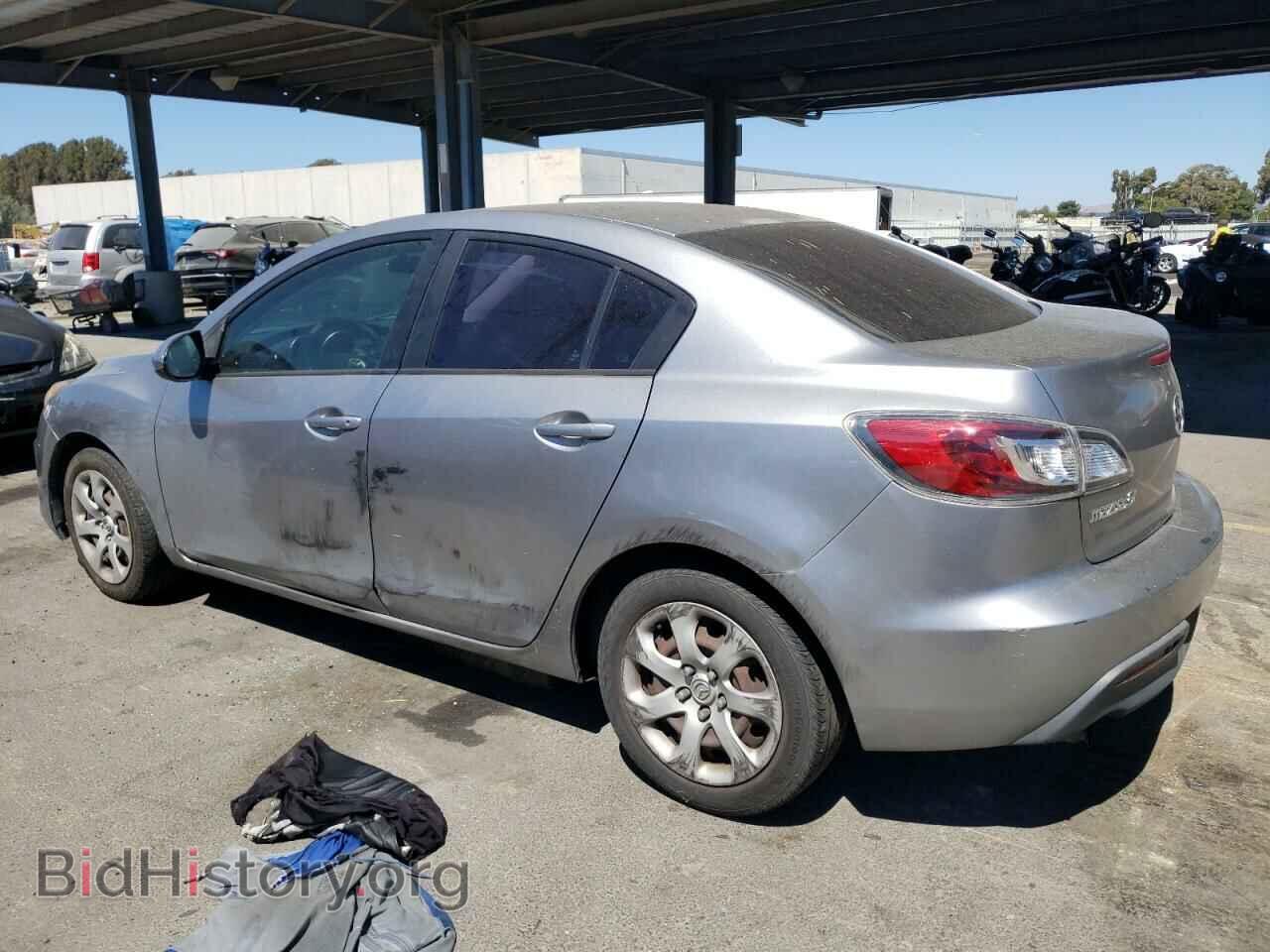 2011 MAZDA 3 - VIN: JM1BL1UG3B1427232 - Фото 2