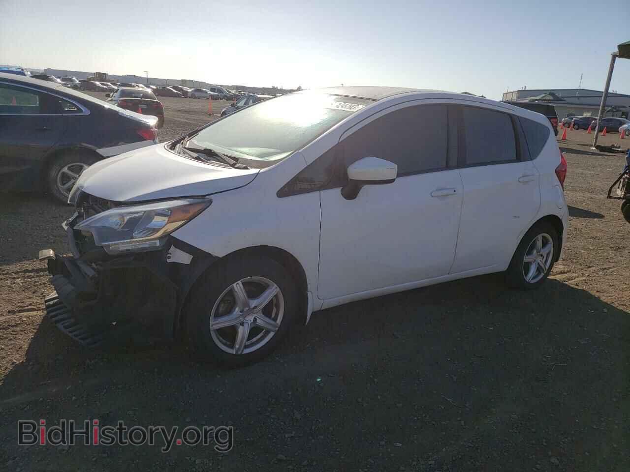 Фотография 3N1CE2CP8JL355279 - NISSAN VERSA 2018