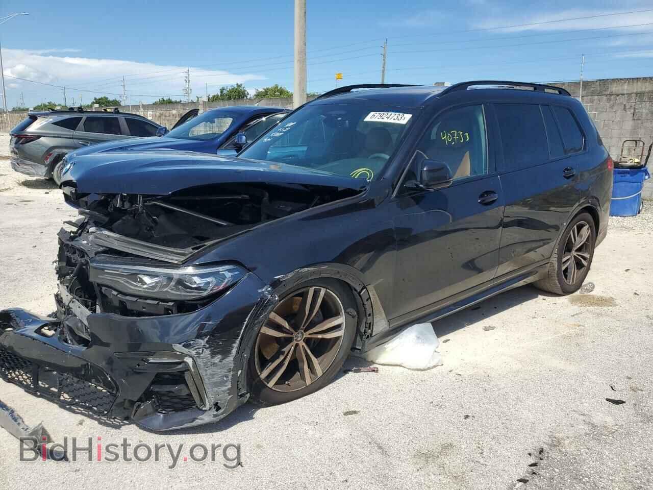 Photo 5UXCW2C00M9F06384 - BMW X7 2021