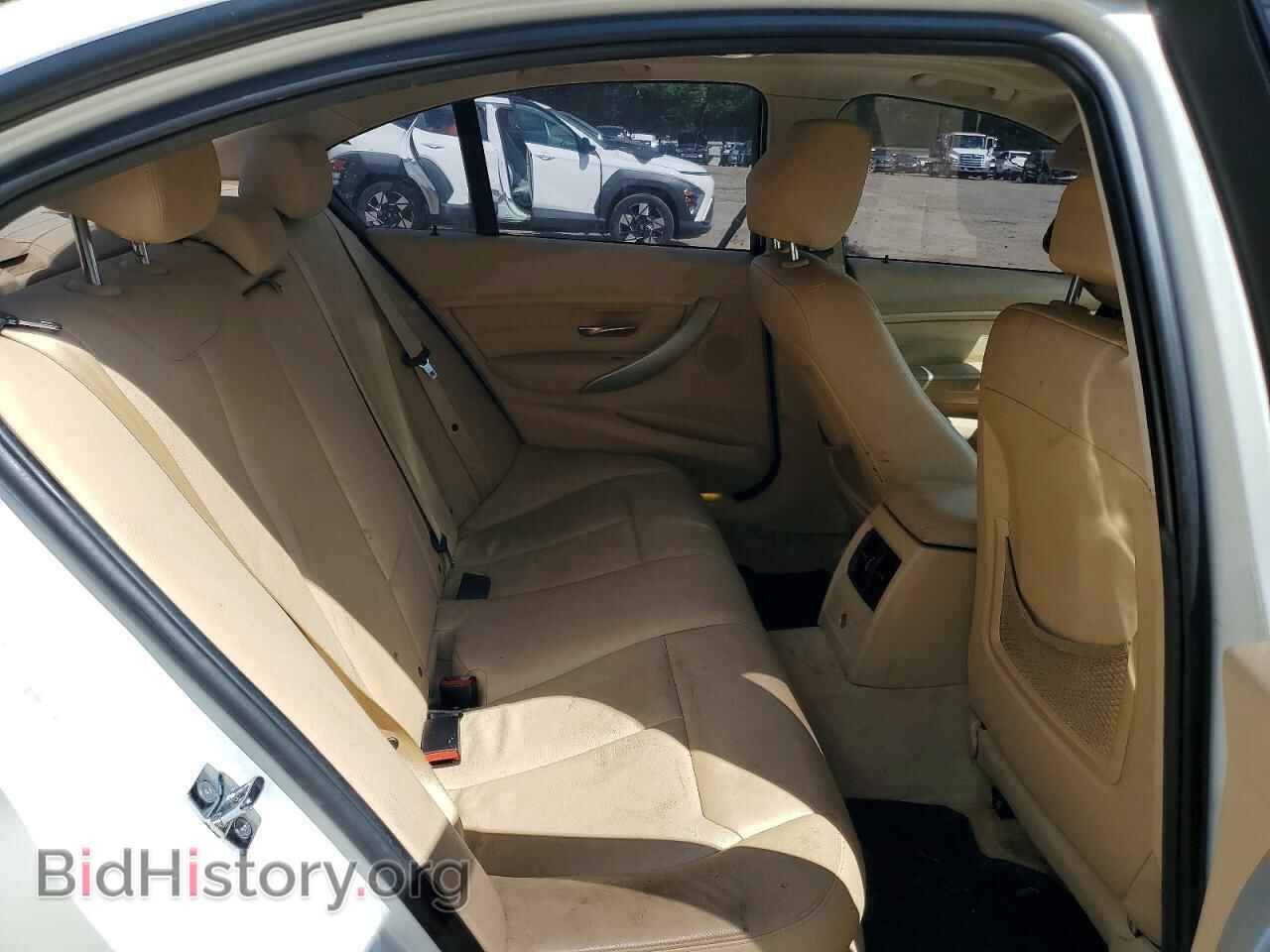 2012 BMW 3 SERIES - VIN: WBA3A5C52CF350131 - Photo 10