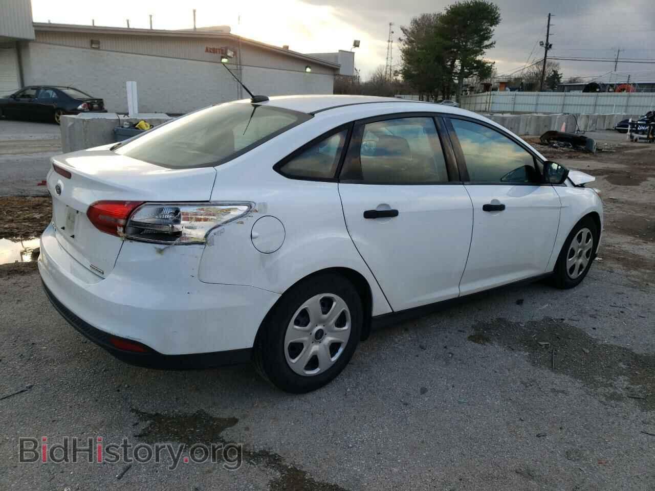 2016 FORD FOCUS - VIN: 1FADP3E27GL251492 - Фото 3