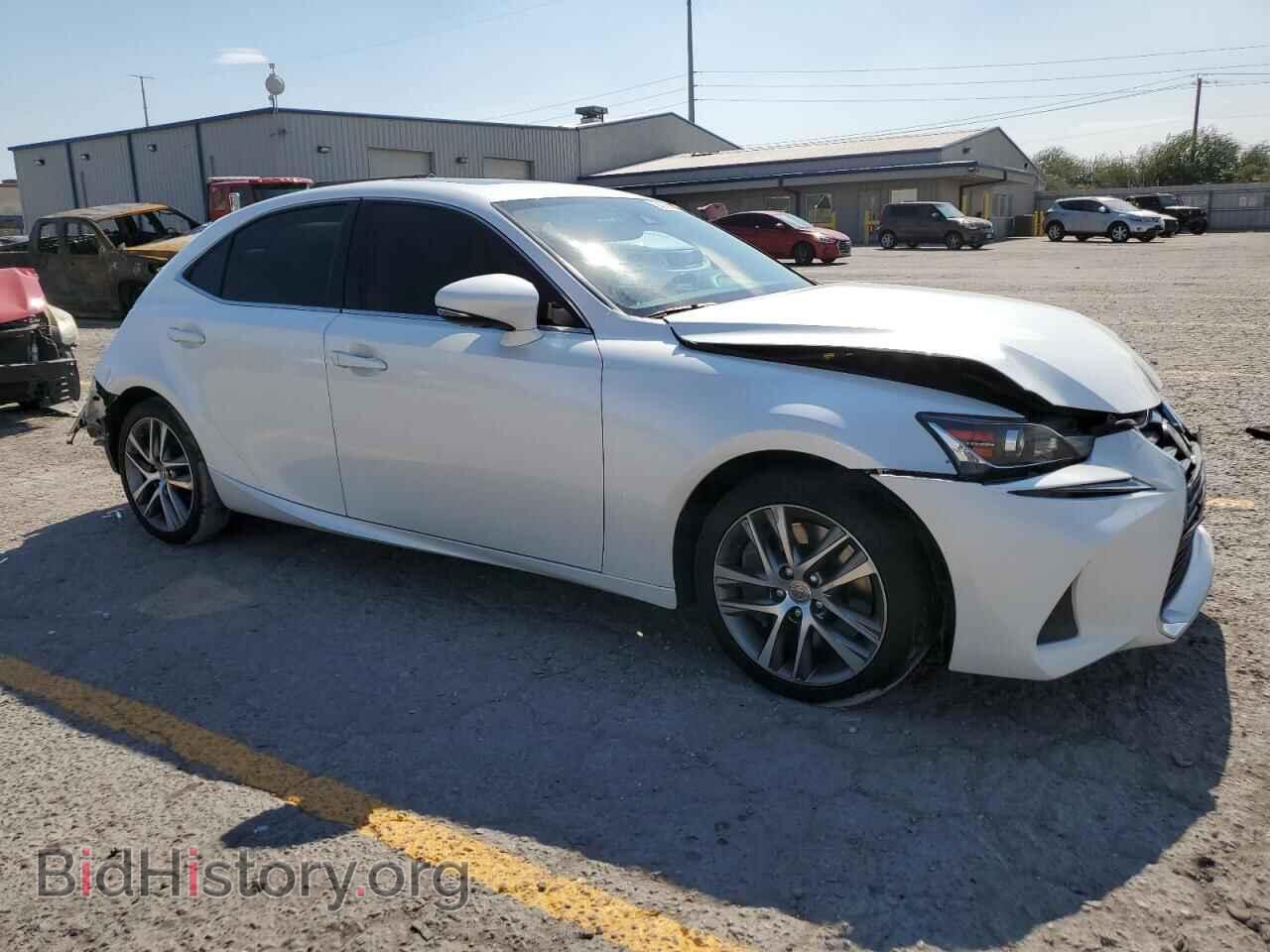 2018 LEXUS IS - VIN: JTHBA1D22J5075633 - Photo 4