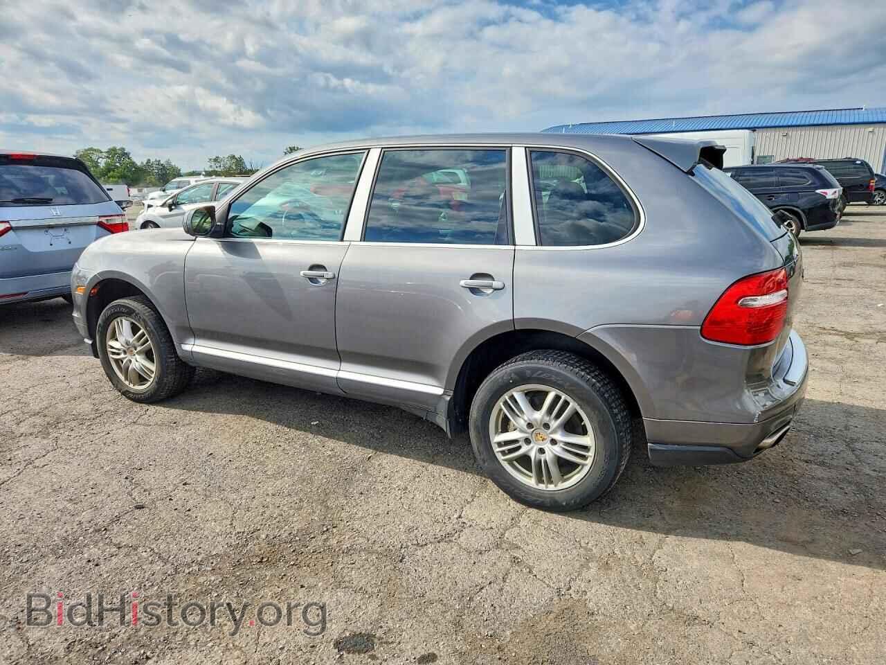 2009 PORSCHE CAYENNE - VIN: WP1AB29P89LA40685 - Photo 2