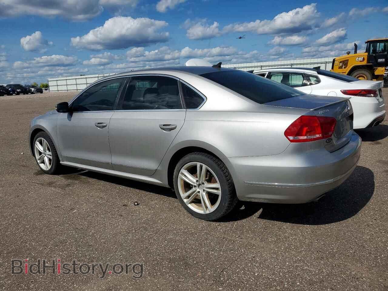 2013 VOLKSWAGEN PASSAT - VIN: 1VWCN7A33DC050263 - Фото 2
