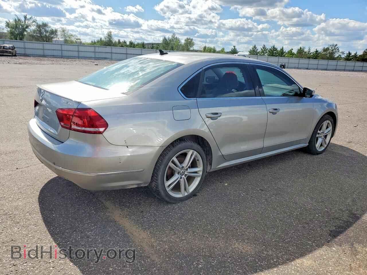 2013 VOLKSWAGEN PASSAT - VIN: 1VWCN7A33DC050263 - Фото 3