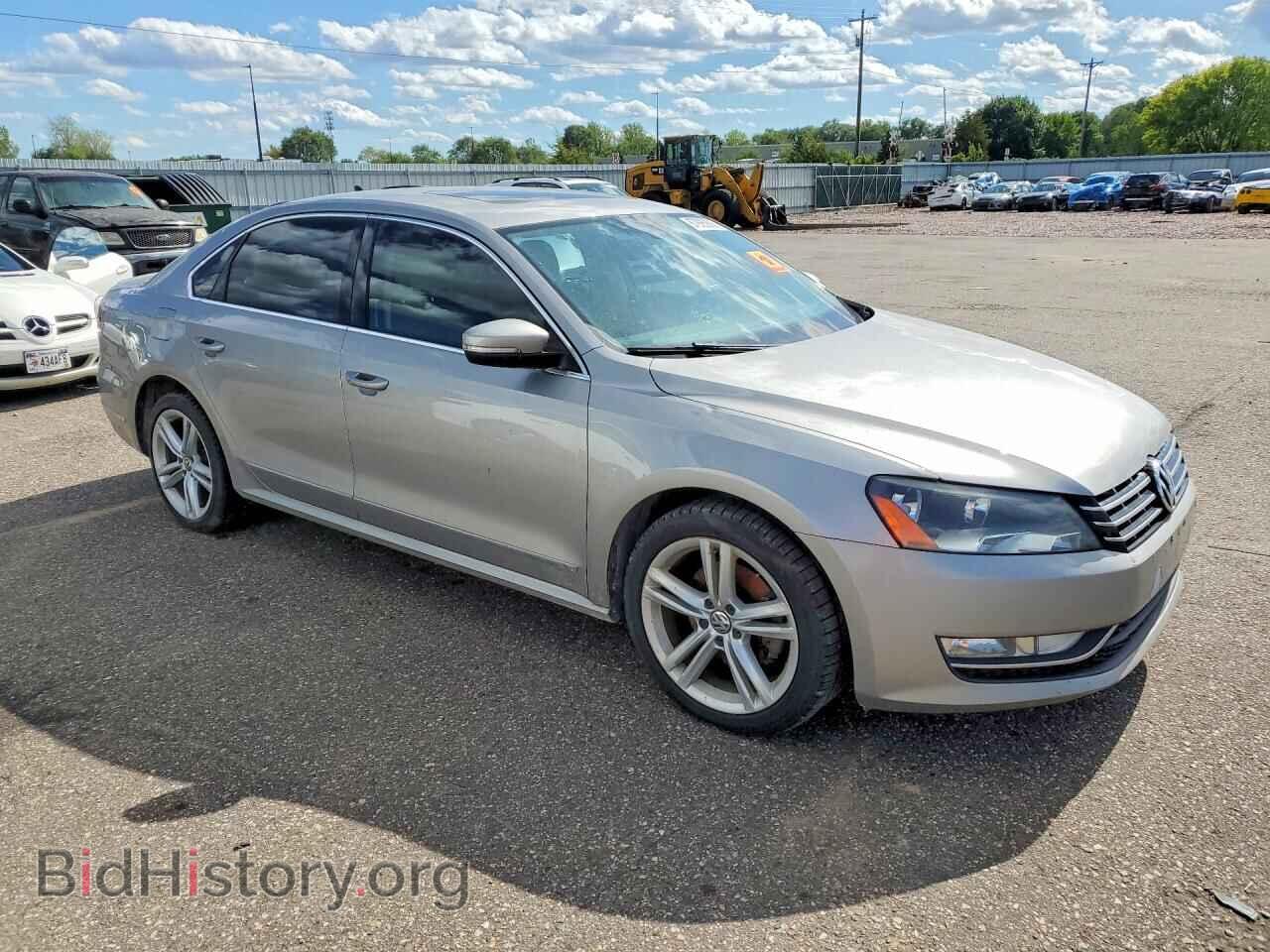 2013 VOLKSWAGEN PASSAT - VIN: 1VWCN7A33DC050263 - Фото 4