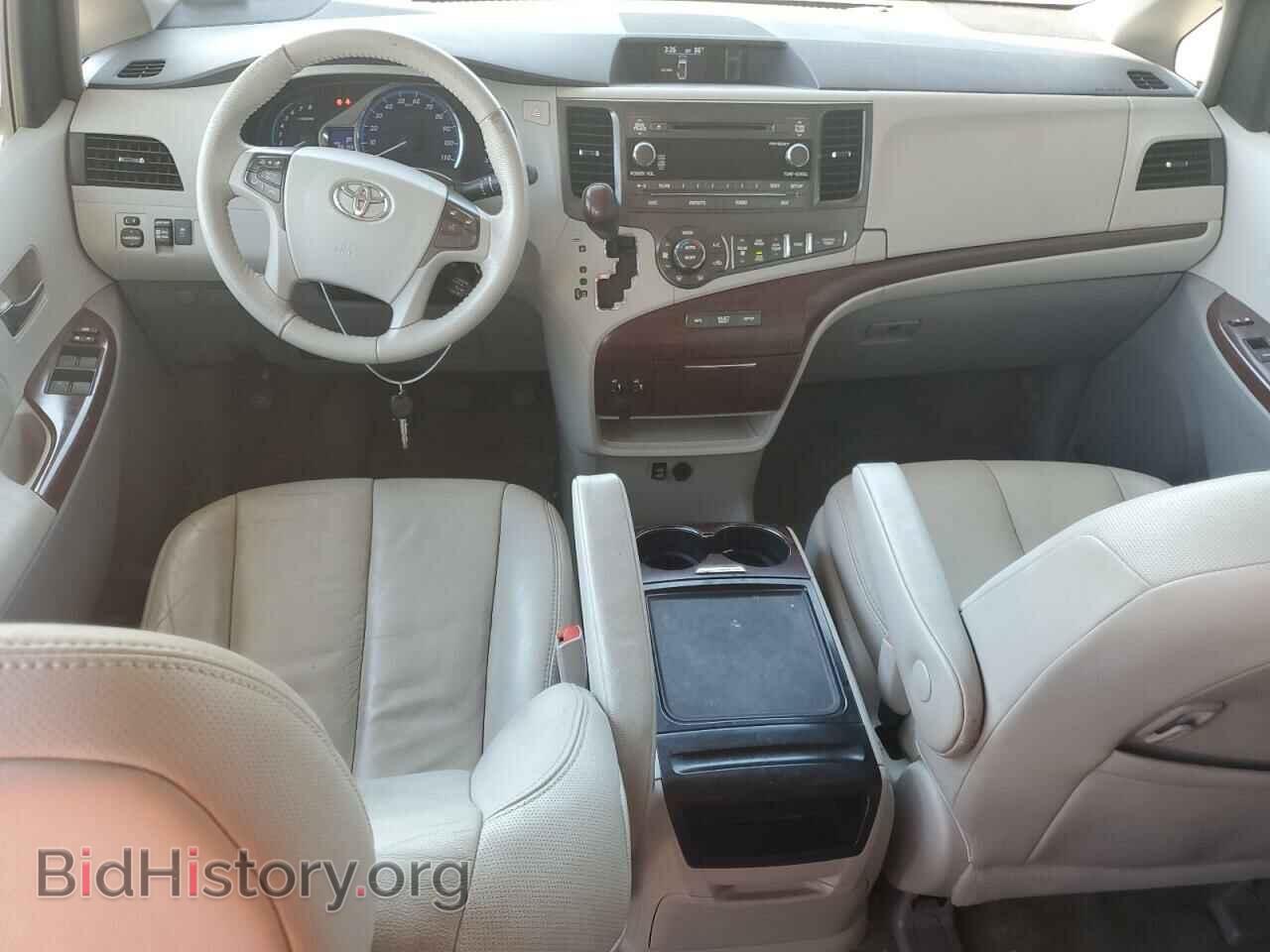 2012 TOYOTA All Models - VIN: 5TDYK3DC4CS210461 - Фото 8