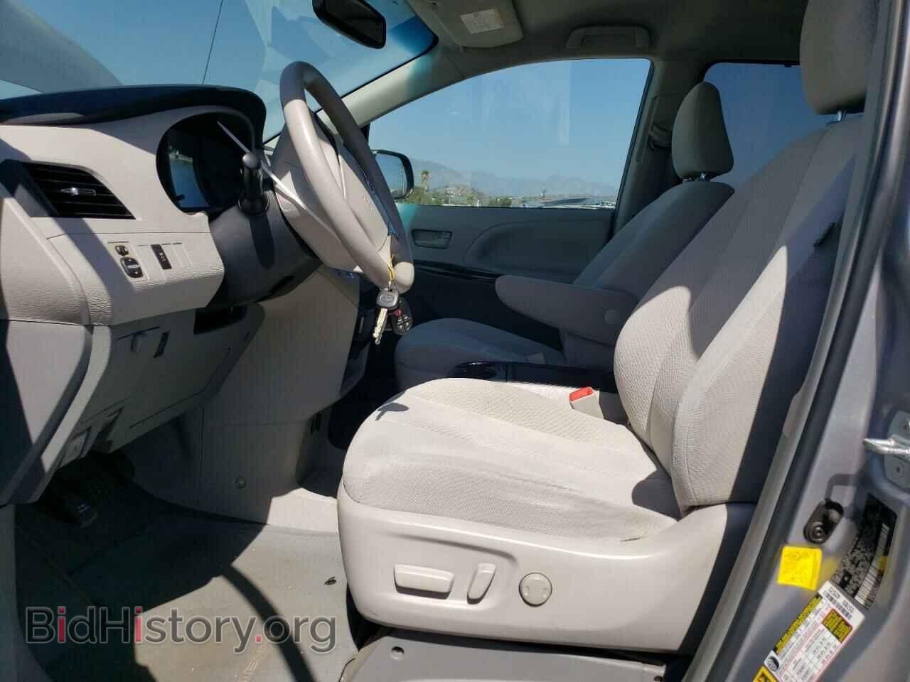 2012 TOYOTA All Models - VIN: 5TDKK3DC6CS209267 - Фото 7