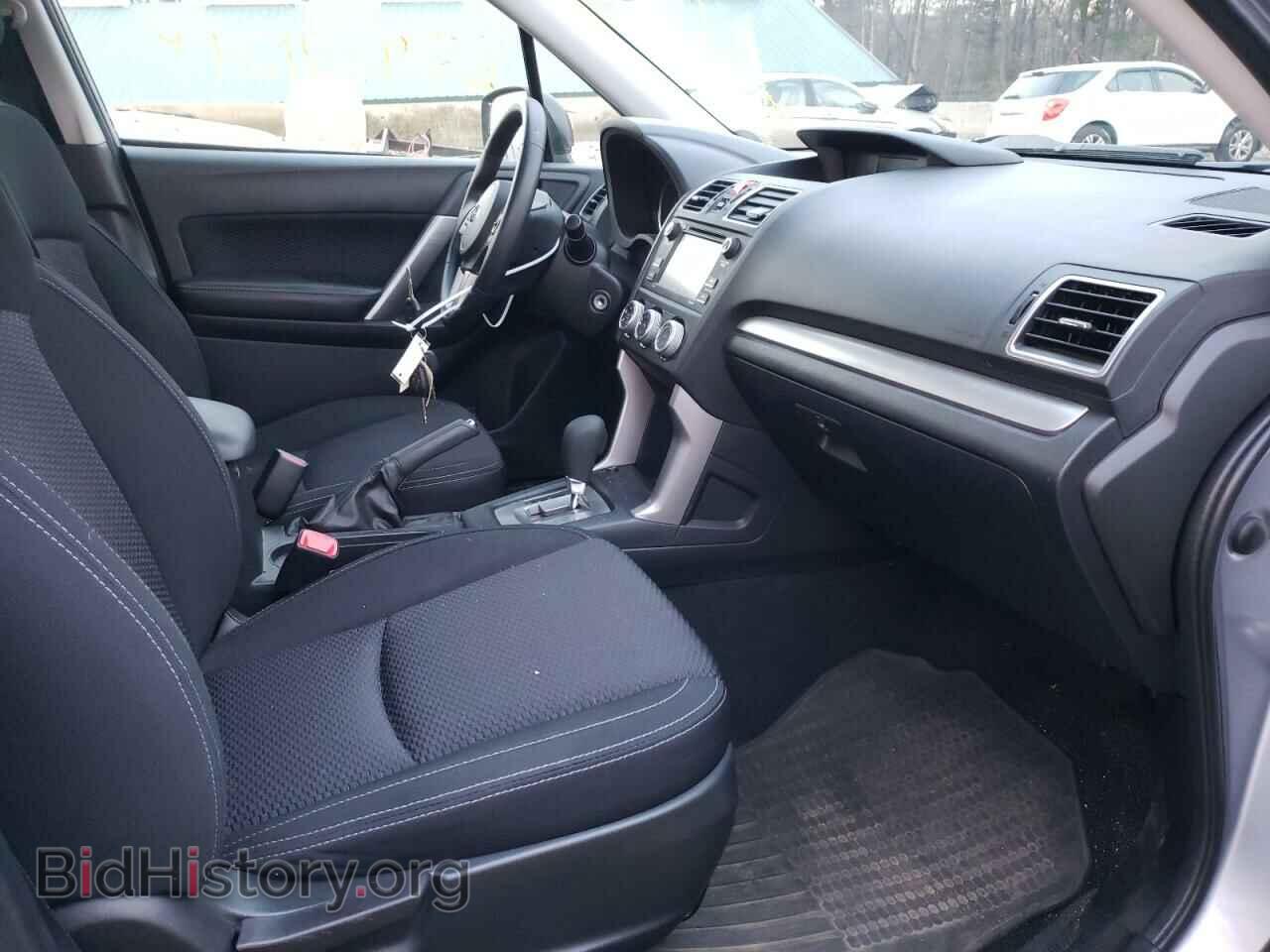 2017 SUBARU FORESTER - VIN: JF2SJABC2HH528382 - Фото 5