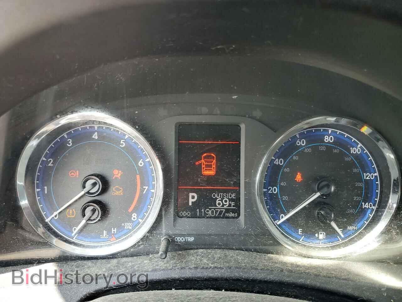 2018 TOYOTA COROLLA - VIN: 2T1BURHE2JC991646 - Фото 9