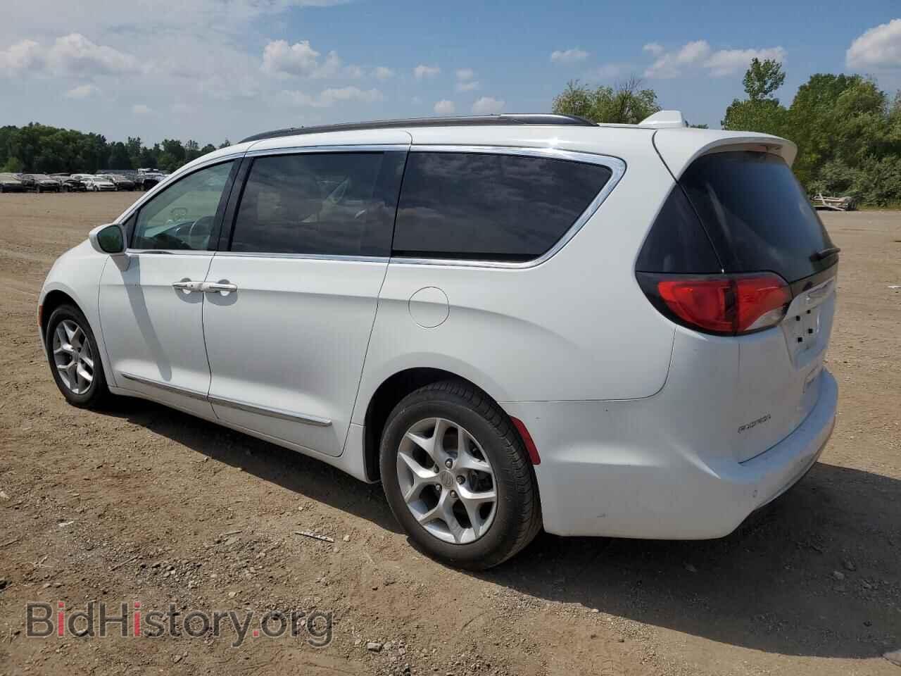 2017 CHRYSLER PACIFICA - VIN: 2C4RC1BG5HR584301 - Фото 2