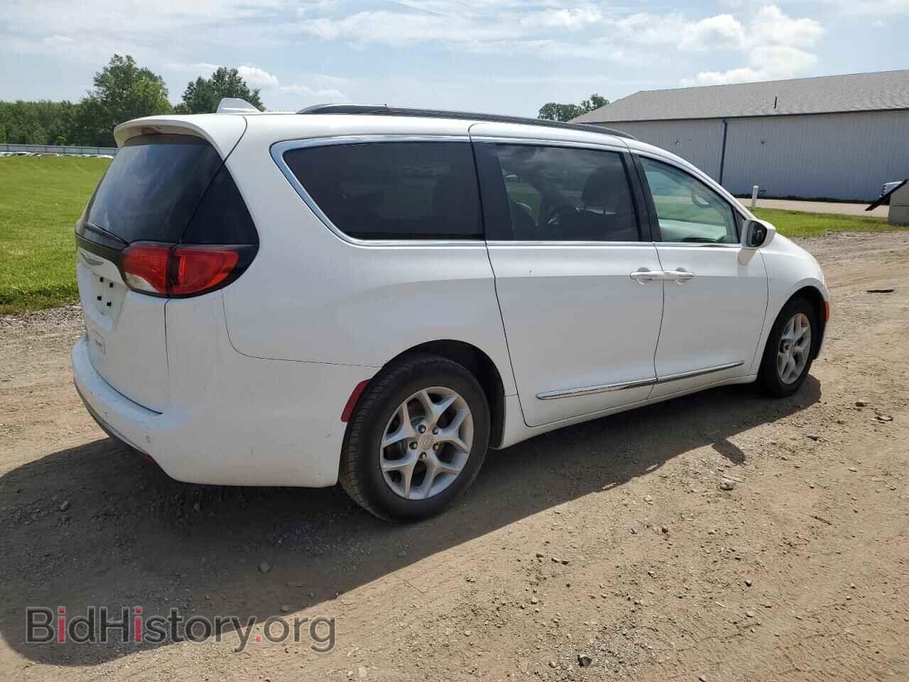 2017 CHRYSLER PACIFICA - VIN: 2C4RC1BG5HR584301 - Фото 3