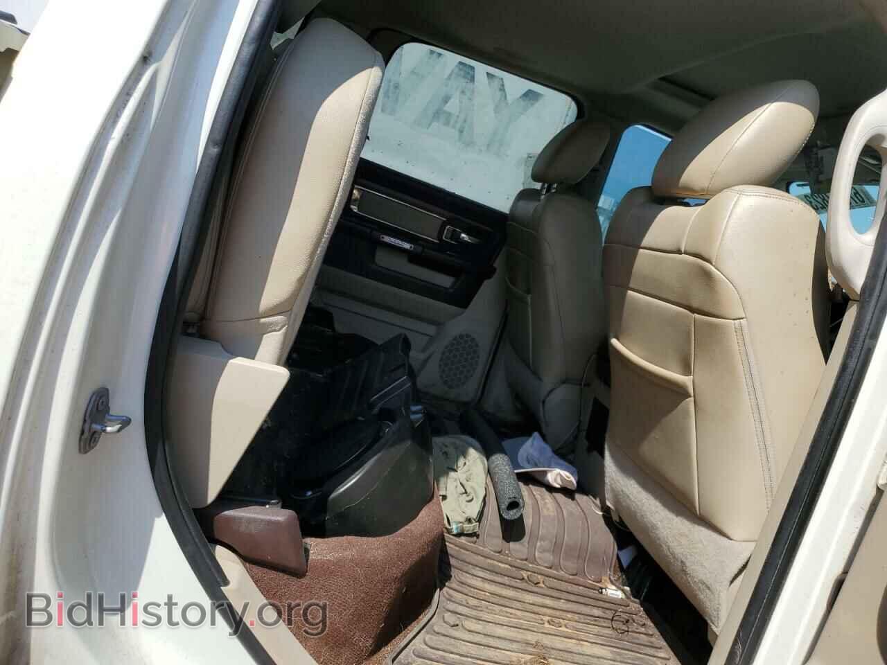 2016 RAM 1500 - VIN: 1C6RR7NTXGS363291 - Фото 10
