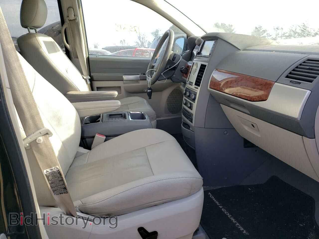 2008 CHRYSLER MINIVAN - VIN: 2A8HR54P08R758024 - Фото 5