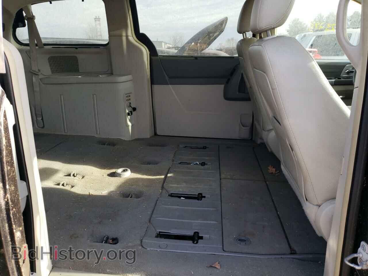 2008 CHRYSLER MINIVAN - VIN: 2A8HR54P08R758024 - Фото 6