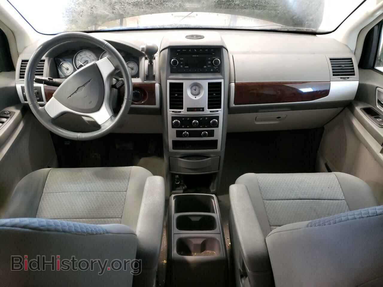 2010 CHRYSLER MINIVAN - VIN: 2A4RR5D17AR351986 - Фото 8