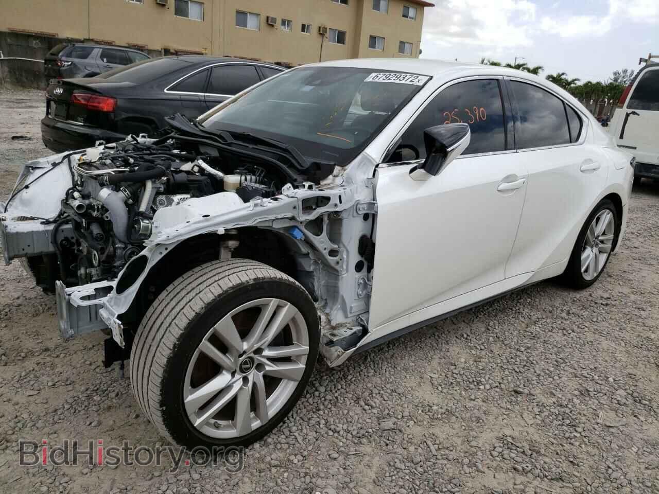 Photo JTHAA1D25M5110195 - LEXUS IS 2021