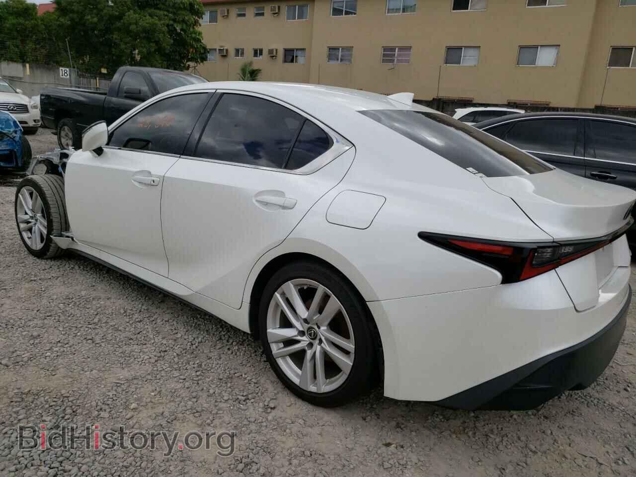 2021 LEXUS IS - VIN: JTHAA1D25M5110195 - Photo 2