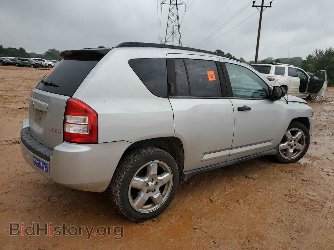 2007 JEEP COMPASS - VIN: 1J8FT57W47D267470 - Фото 3